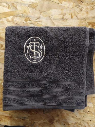 Serviette brodée